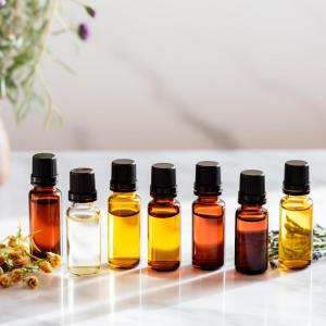ETERIČNA OLJA, DIŠAVE IN AROME