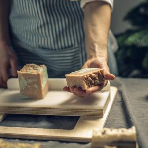 DELAVNICE IN USTVARI SAM